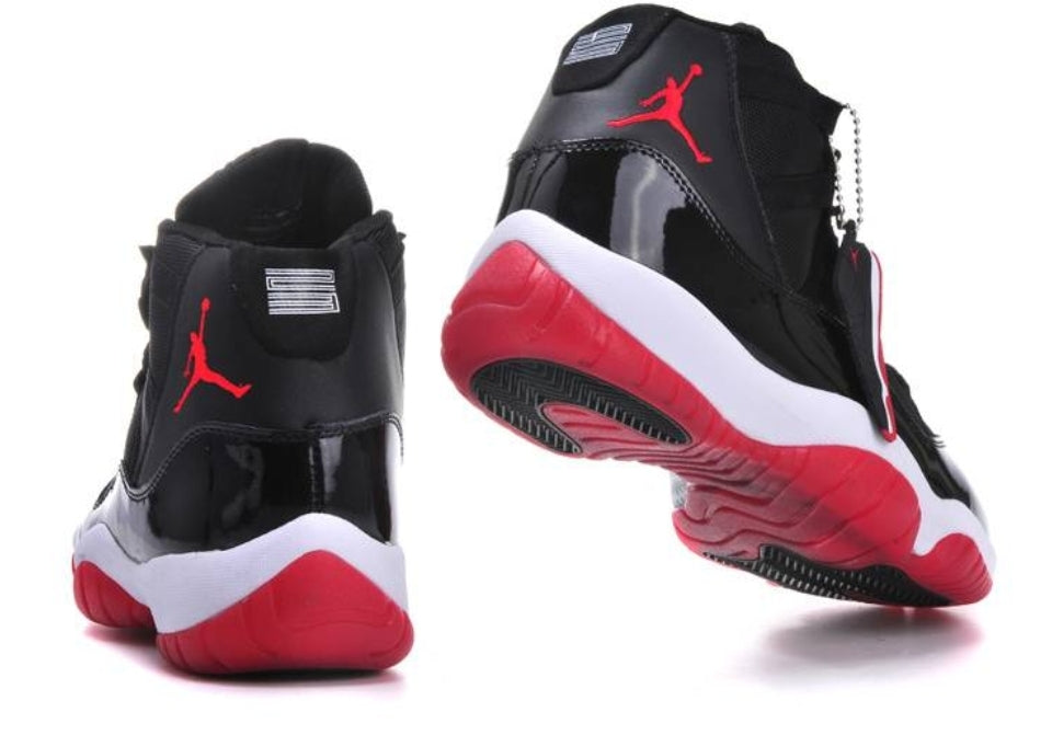 Baskets Air Jordan 11 Bred 2019
Full accésoires
