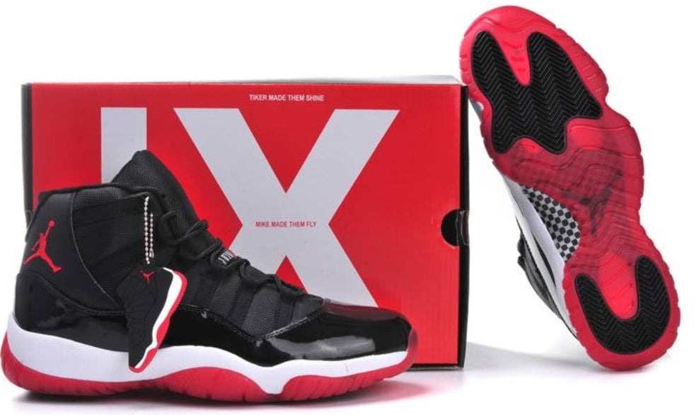 Baskets Air Jordan 11 Bred 2019
Full accésoires