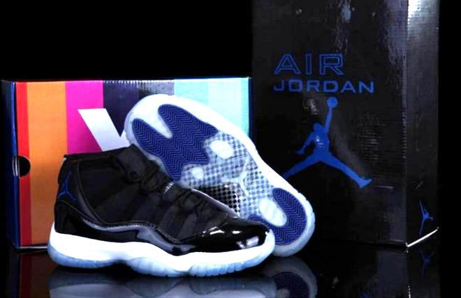 Les baskets Air Jordan 11 offrent un style légendaire et une performance exceptionnelle.design unique
Pas Cher. moin cher.