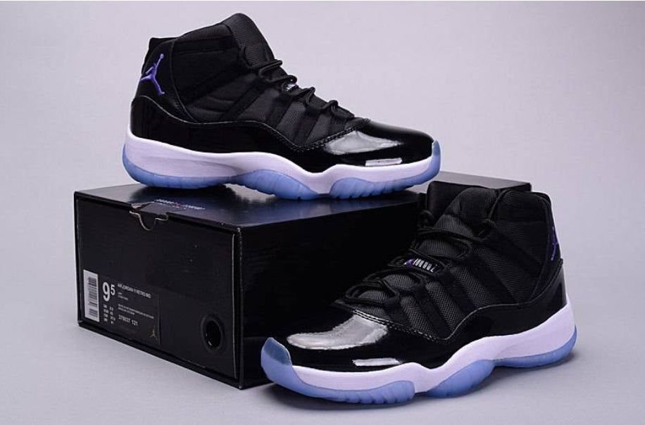 Les baskets Air Jordan 11 offrent un style légendaire et une performance exceptionnelle.design unique
Pas Cher. moin cher.