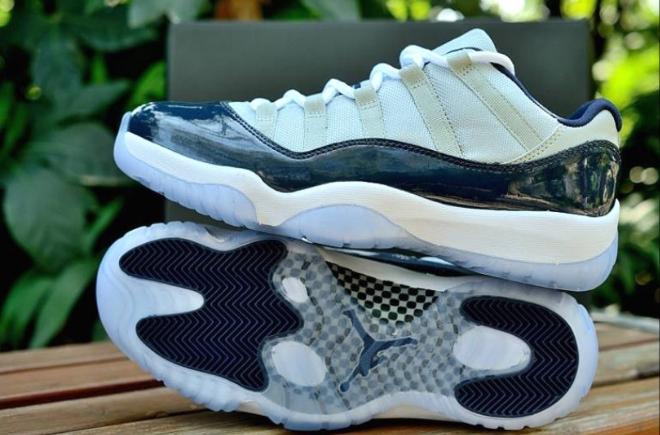 Les baskets Air Jordan 11 offrent un style légendaire et une performance exceptionnelle.design unique
Pas Cher. moin cher.