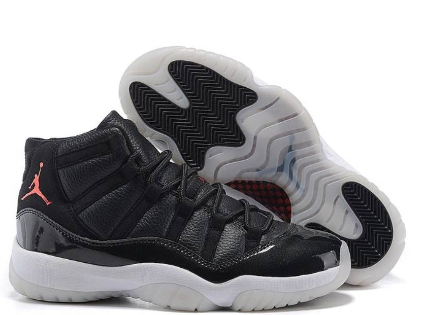 Les baskets Air Jordan 11 offrent un style légendaire et une performance exceptionnelle.design unique
Pas Cher. moin cher.
