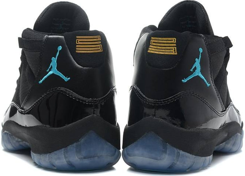 Air Jordan 11 Retro Sneakers
Gamma Blue