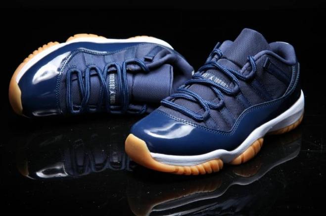 Les baskets Air Jordan 11 offrent un style légendaire et une performance exceptionnelle.design unique
Pas Cher. moin cher.