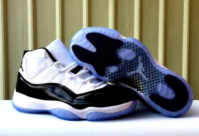 Les baskets Air Jordan 11 offrent un style légendaire et une performance exceptionnelle.design unique
Pas Cher. moin cher.