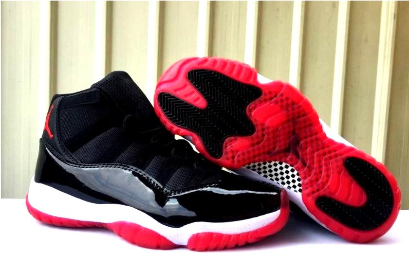 Les baskets Air Jordan 11 offrent un style légendaire et une performance exceptionnelle.design unique
Pas Cher. moin cher.