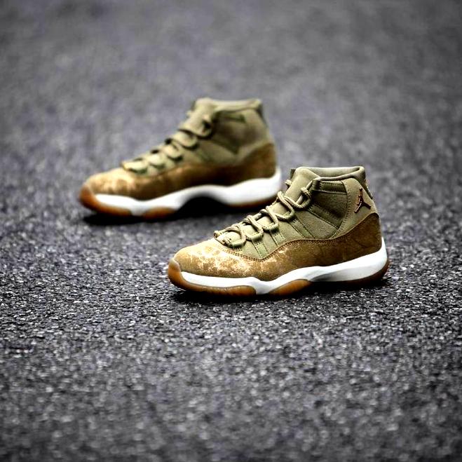 Les baskets Air Jordan 11 offrent un style légendaire et une performance exceptionnelle.design unique
Pas Cher. moin cher.