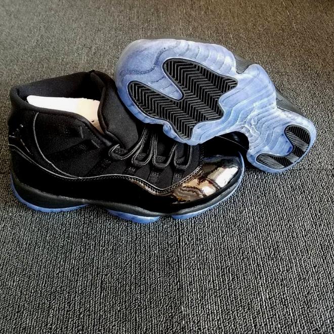 Les baskets Air Jordan 11 offrent un style légendaire et une performance exceptionnelle.design unique
Pas Cher. moin cher.