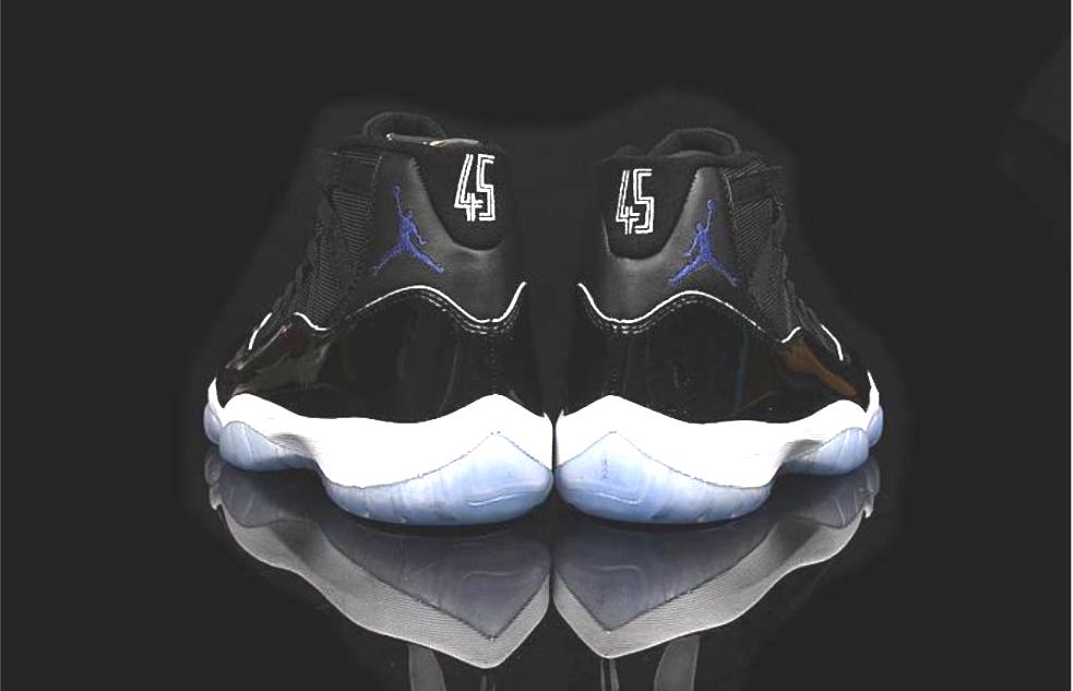 Les baskets Air Jordan 11 offrent un style légendaire et une performance exceptionnelle.design unique
Pas Cher. moin cher.