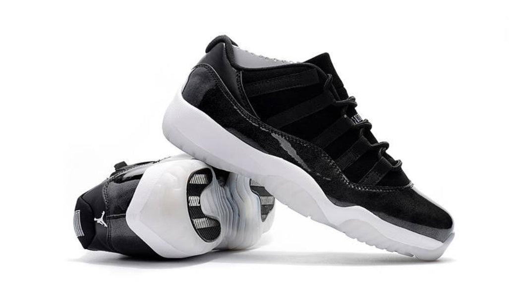 Les baskets Air Jordan 11 offrent un style légendaire et une performance exceptionnelle.design unique
Pas Cher. moin cher.