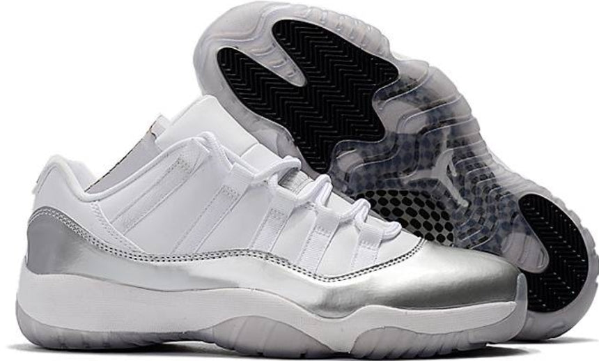 Les baskets Air Jordan 11 offrent un style légendaire et une performance exceptionnelle.design unique
Pas Cher. moin cher.