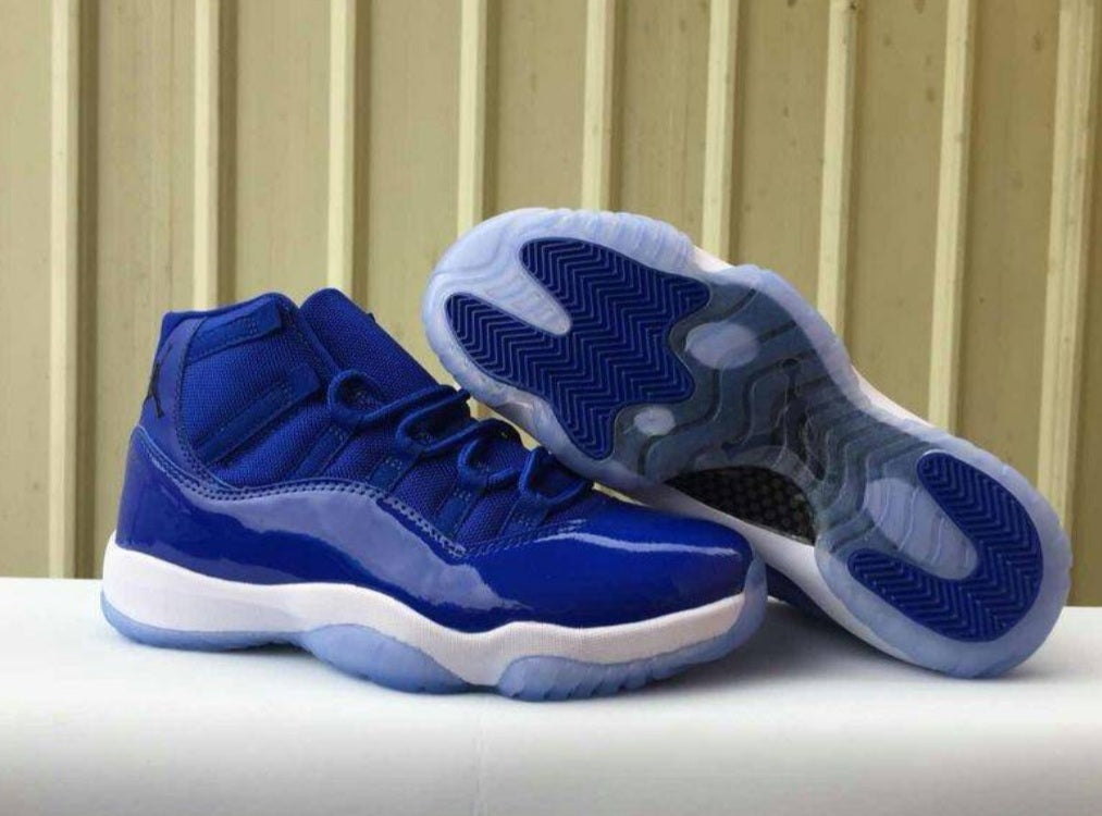 Les baskets Air Jordan 11 offrent un style légendaire et une performance exceptionnelle.design unique
Pas Cher. moin cher.