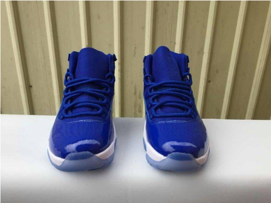 Les baskets Air Jordan 11 offrent un style légendaire et une performance exceptionnelle.design unique
Pas Cher. moin cher.