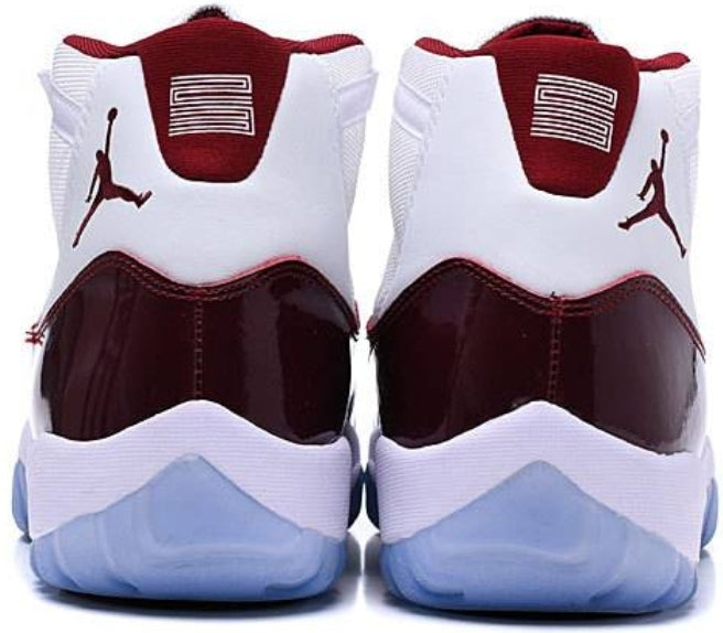 Les baskets Air Jordan 11 offrent un style légendaire et une performance exceptionnelle.design unique
Pas Cher. moin cher.