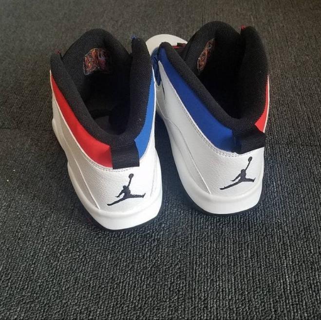 Les baskets Air Jordan 10 offrent un style emblématique et une performance exceptionnelle.
design distinctif et l'utilisation. Moins cher. Pas cher