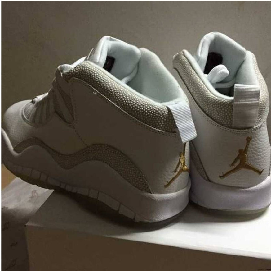 Les baskets Air Jordan 10 offrent un style emblématique et une performance exceptionnelle.
design distinctif et l'utilisation. Moins cher. Pas cher