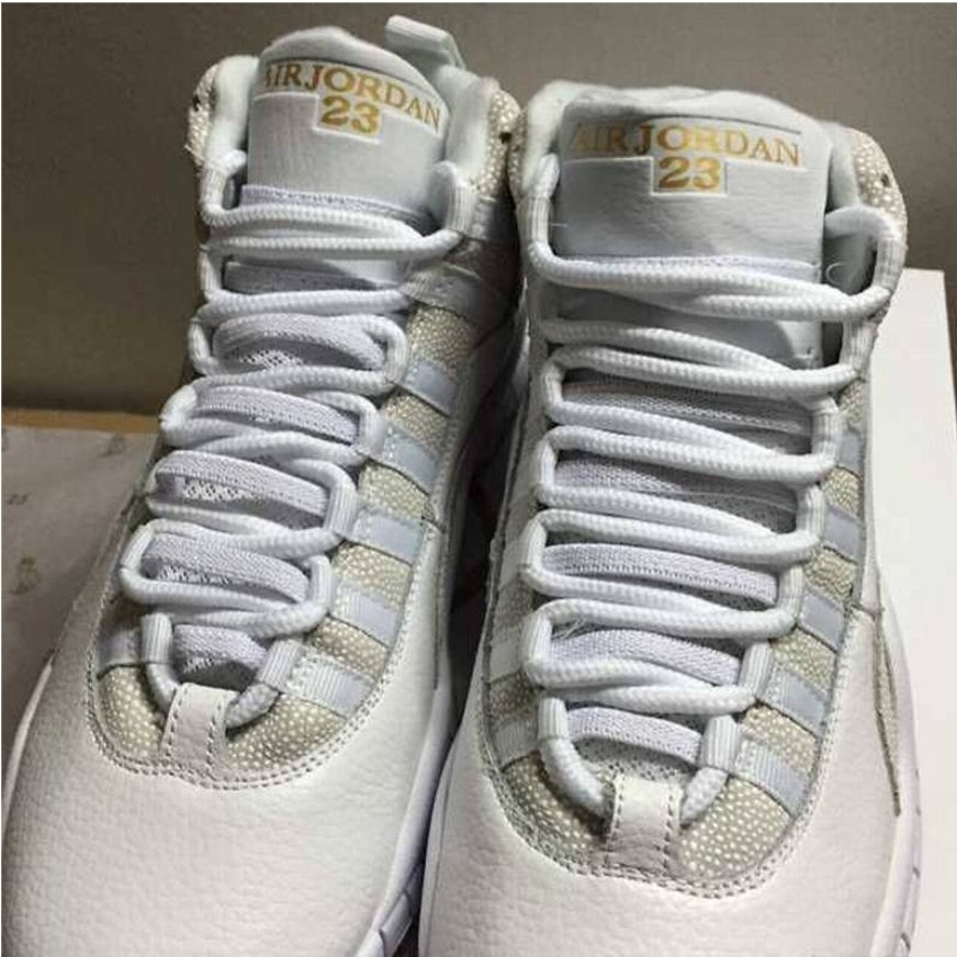Les baskets Air Jordan 10 offrent un style emblématique et une performance exceptionnelle.
design distinctif et l'utilisation. Moins cher. Pas cher