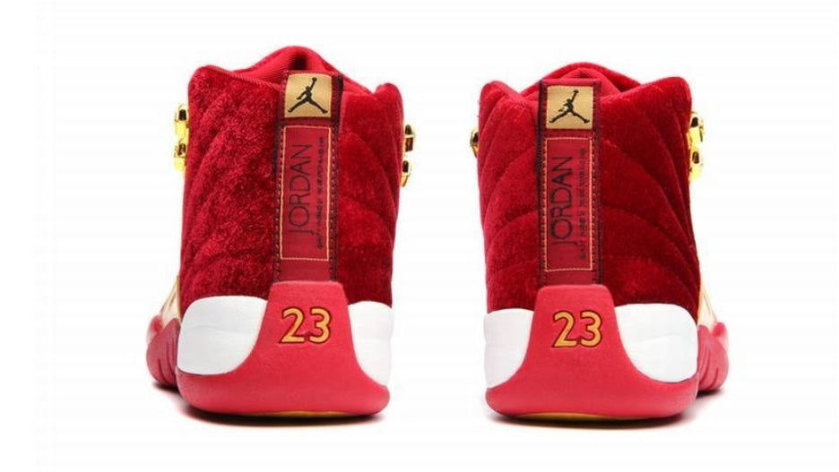 Les baskets Air Jordan 12 offrent un style iconique et une performance exceptionnelle.design distinctif.pas cher.moin Cher.