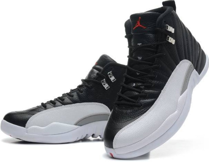 Les baskets Air Jordan 12 offrent un style iconique et une performance exceptionnelle.design distinctif.pas cher.moin Cher.