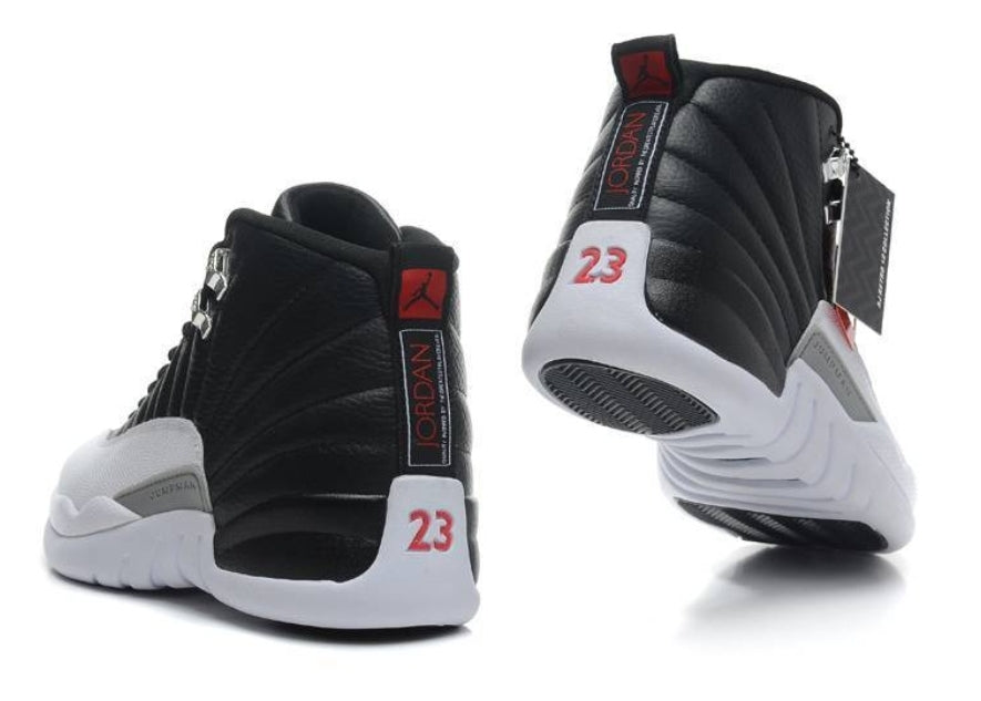Les baskets Air Jordan 12 offrent un style iconique et une performance exceptionnelle.design distinctif.pas cher.moin Cher.