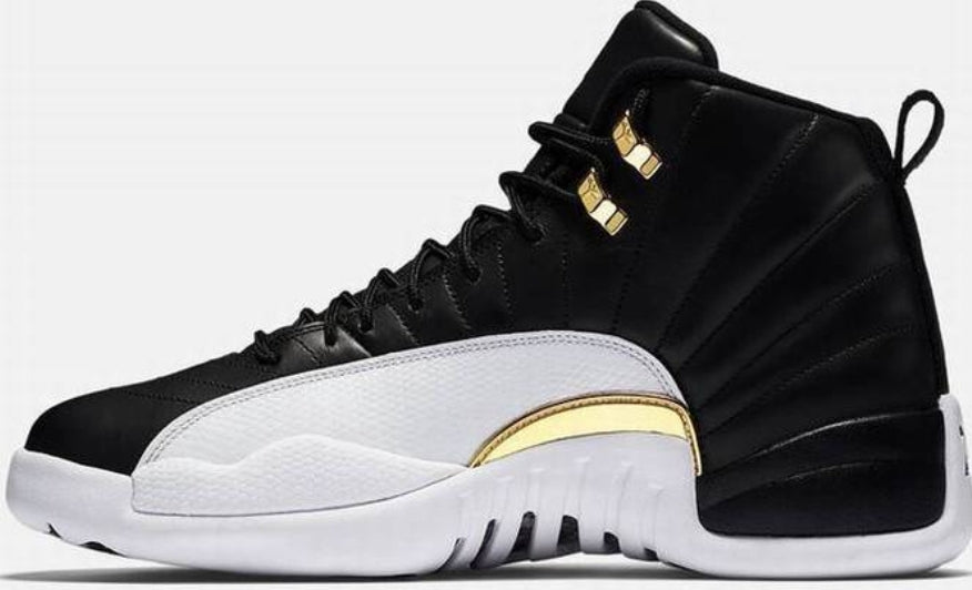 Les baskets Air Jordan 12 offrent un style iconique et une performance exceptionnelle.design distinctif.pas cher.moin Cher.