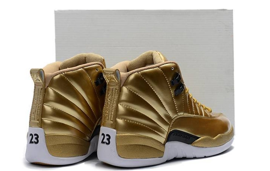 Les baskets Air Jordan 12 offrent un style iconique et une performance exceptionnelle.design distinctif.pas cher.moin Cher.