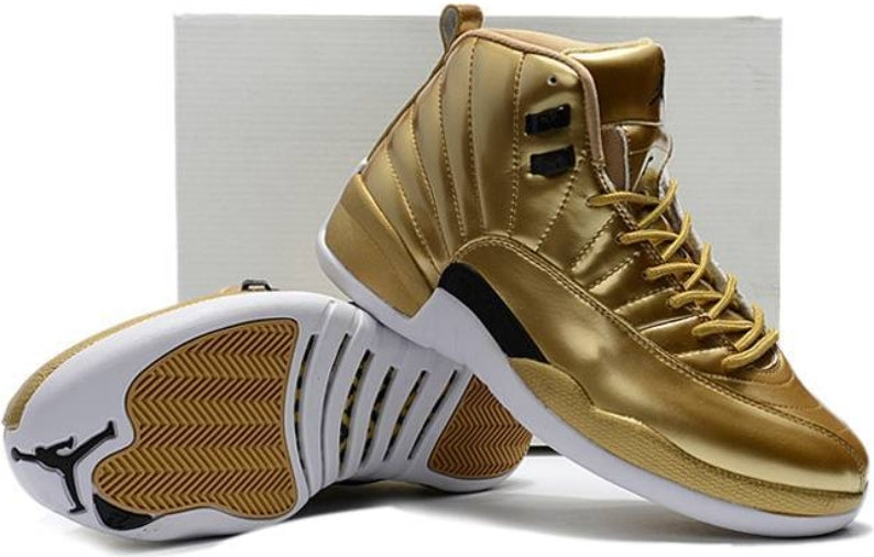 Les baskets Air Jordan 12 offrent un style iconique et une performance exceptionnelle.design distinctif.pas cher.moin Cher.