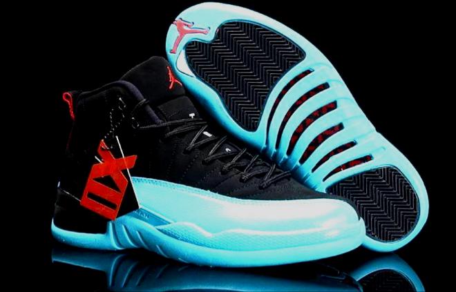Les baskets Air Jordan 12 offrent un style iconique et une performance exceptionnelle.design distinctif.pas cher.moin Cher.