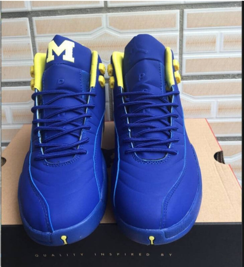 Les baskets Air Jordan 12 offrent un style iconique et une performance exceptionnelle.design distinctif.pas cher.moin Cher.