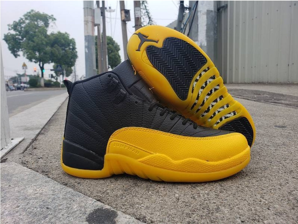 Les baskets Air Jordan 12 offrent un style iconique et une performance exceptionnelle.design distinctif.pas cher.moin Cher.