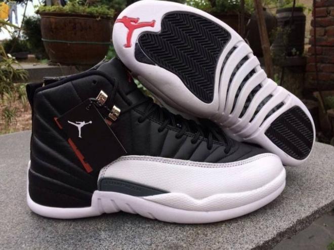 Les baskets Air Jordan 12 offrent un style iconique et une performance exceptionnelle.design distinctif.pas cher.moin Cher.
