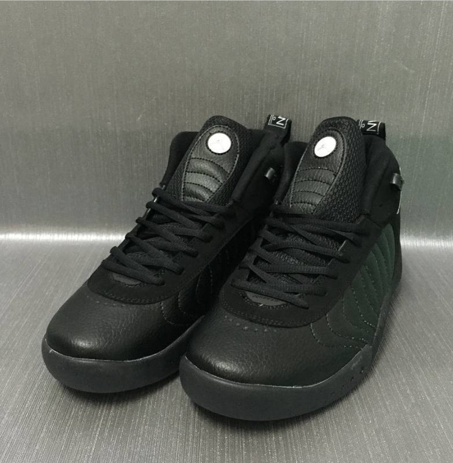 Les baskets Air Jordan 12 offrent un style iconique et une performance exceptionnelle.design distinctif.pas cher.moin Cher.