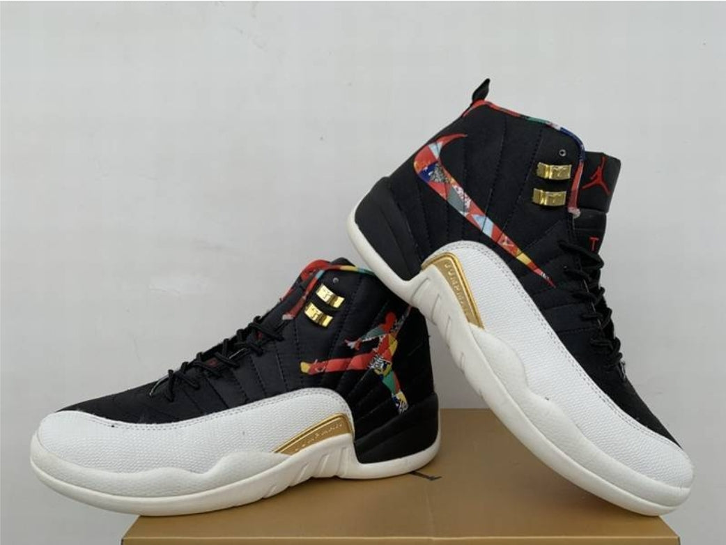 Les baskets Air Jordan 12 offrent un style iconique et une performance exceptionnelle.design distinctif.pas cher.moin Cher.