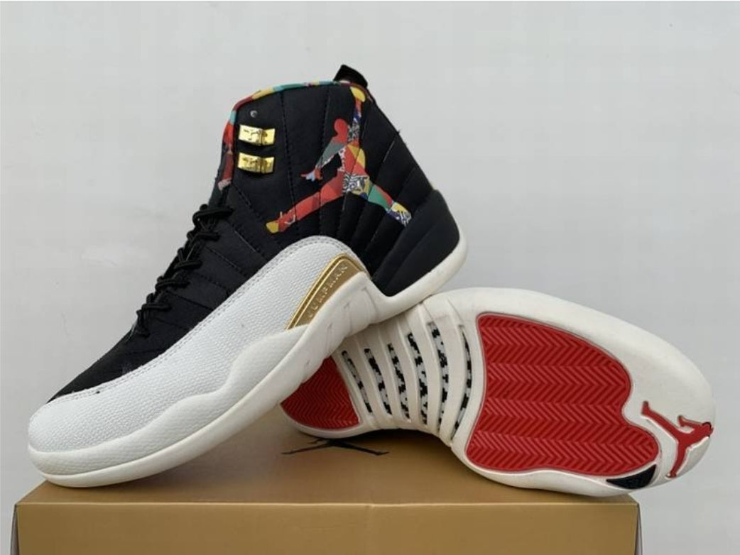 Les baskets Air Jordan 12 offrent un style iconique et une performance exceptionnelle.design distinctif.pas cher.moin Cher.
