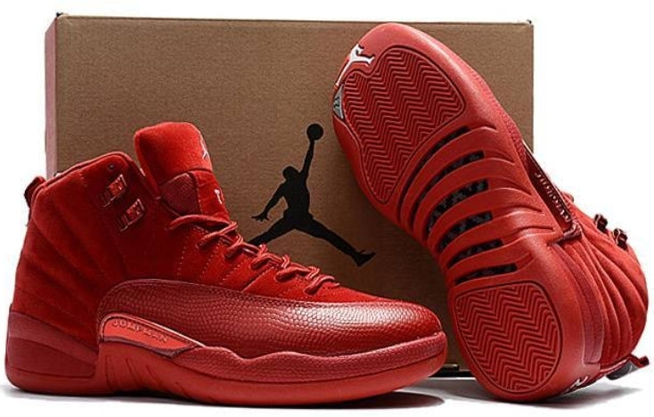 Les baskets Air Jordan 12 offrent un style iconique et une performance exceptionnelle.design distinctif.pas cher.moin Cher.