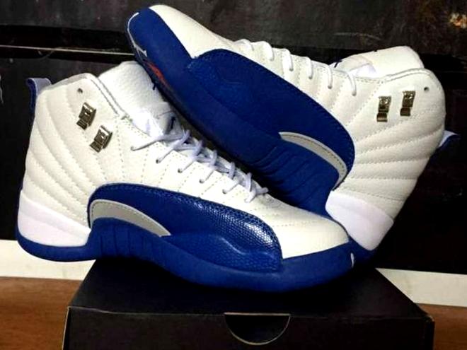 Les baskets Air Jordan 12 offrent un style iconique et une performance exceptionnelle.design distinctif.pas cher.moin Cher.