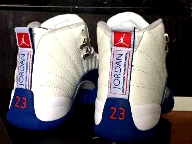 Les baskets Air Jordan 12 offrent un style iconique et une performance exceptionnelle.design distinctif.pas cher.moin Cher.