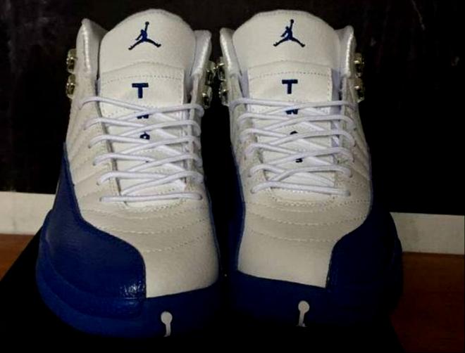 Les baskets Air Jordan 12 offrent un style iconique et une performance exceptionnelle.design distinctif.pas cher.moin Cher.