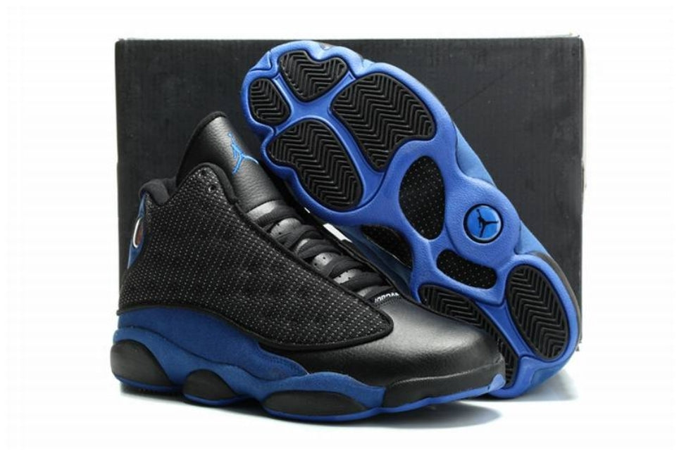 Les baskets Air Jordan 13 offrent un style emblématique et une performance exceptionnelle.
design distinctif .pas Cher. Moins cher.