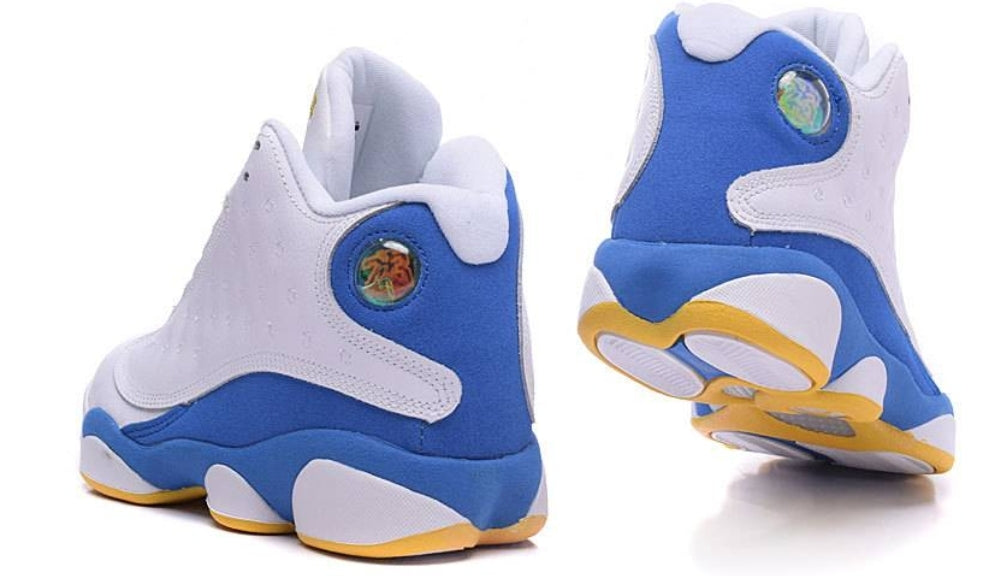 Les baskets Air Jordan 13 offrent un style emblématique et une performance exceptionnelle.
design distinctif .pas Cher. Moins cher.