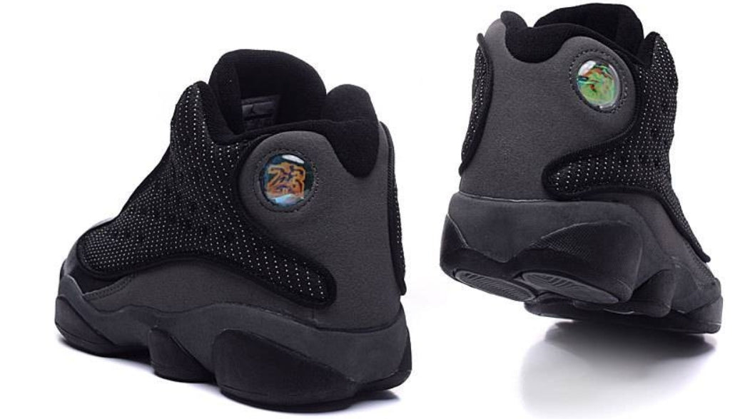 Les baskets Air Jordan 13 offrent un style emblématique et une performance exceptionnelle.
design distinctif .pas Cher. Moins cher.