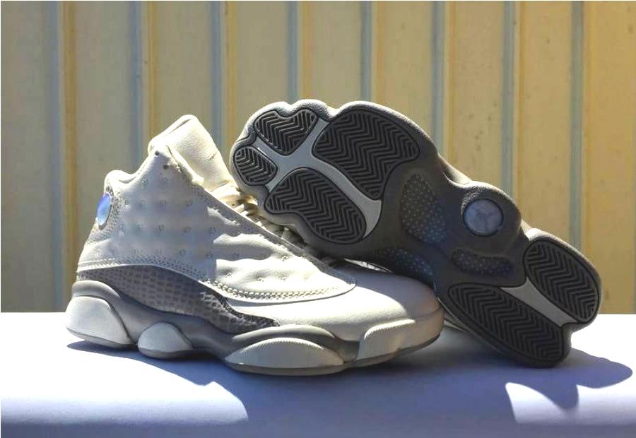 Les baskets Air Jordan 13 offrent un style emblématique et une performance exceptionnelle.
design distinctif .pas Cher. Moins cher.