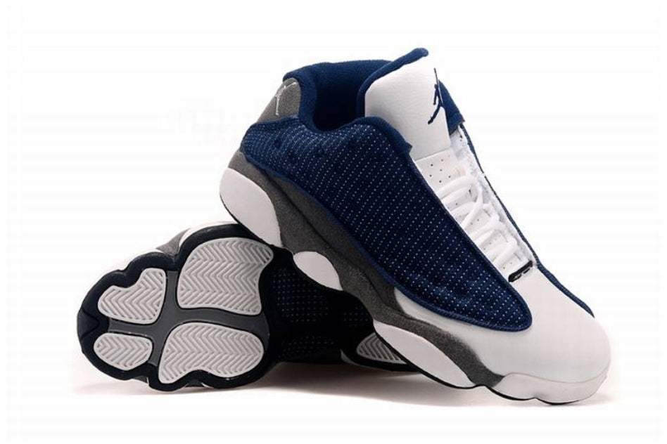 Les baskets Air Jordan 13 offrent un style emblématique et une performance exceptionnelle.
design distinctif .pas Cher. Moins cher.