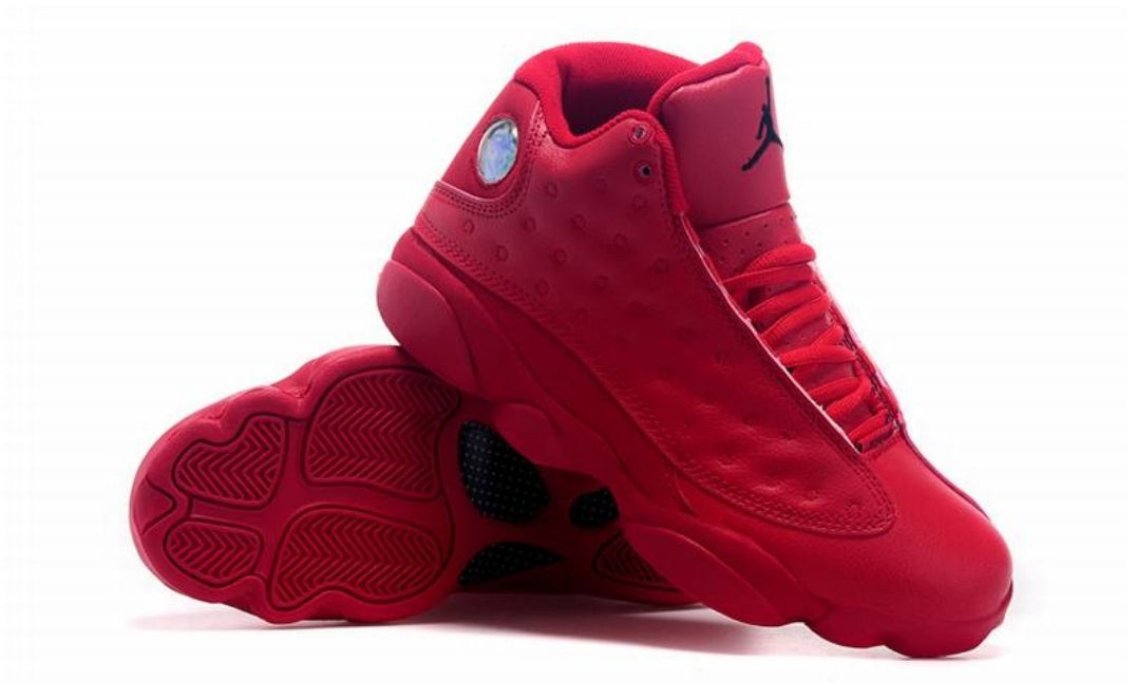 Les baskets Air Jordan 13 offrent un style emblématique et une performance exceptionnelle.
design distinctif .pas Cher. Moins cher.