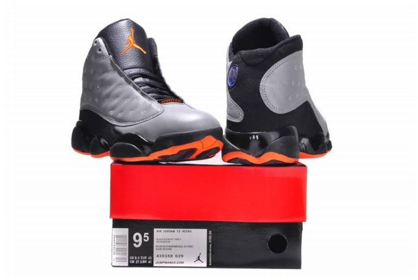 Les baskets Air Jordan 13 offrent un style emblématique et une performance exceptionnelle.
design distinctif .pas Cher. Moins cher.