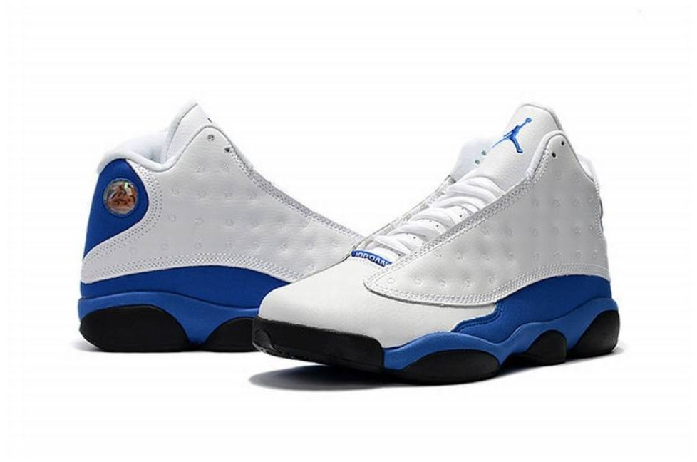 Les baskets Air Jordan 13 offrent un style emblématique et une performance exceptionnelle.
design distinctif .pas Cher. Moins cher.