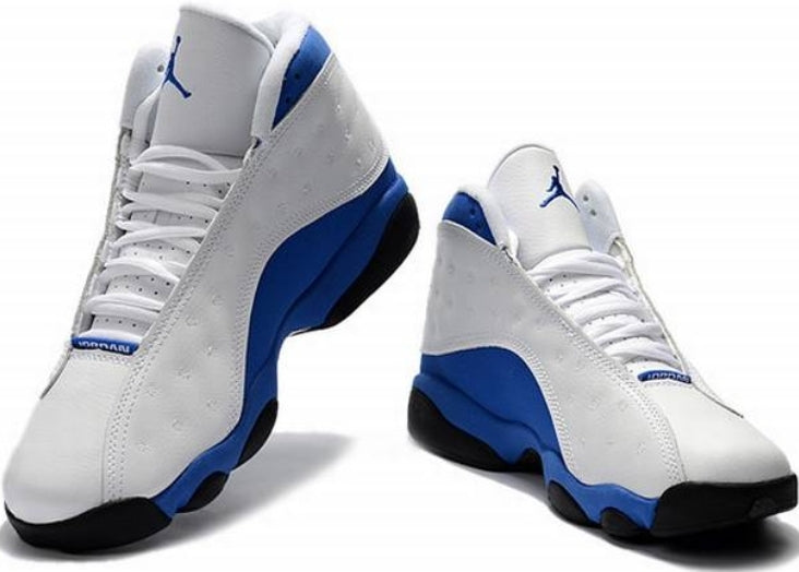 Les baskets Air Jordan 13 offrent un style emblématique et une performance exceptionnelle.
design distinctif .pas Cher. Moins cher.