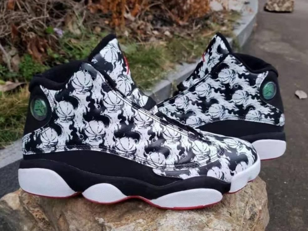 Les baskets Air Jordan 13 offrent un style emblématique et une performance exceptionnelle.
design distinctif .pas Cher. Moins cher.