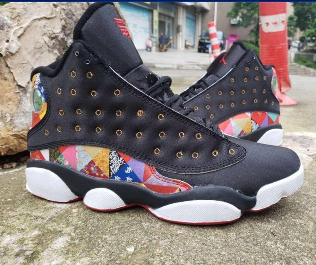 Les baskets Air Jordan 13 offrent un style emblématique et une performance exceptionnelle.
design distinctif .pas Cher. Moins cher.