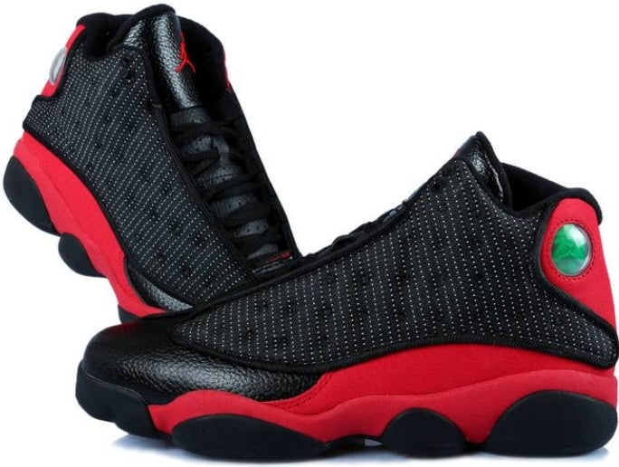 Les baskets Air Jordan 13 offrent un style emblématique et une performance exceptionnelle.
design distinctif .pas Cher. Moins cher.